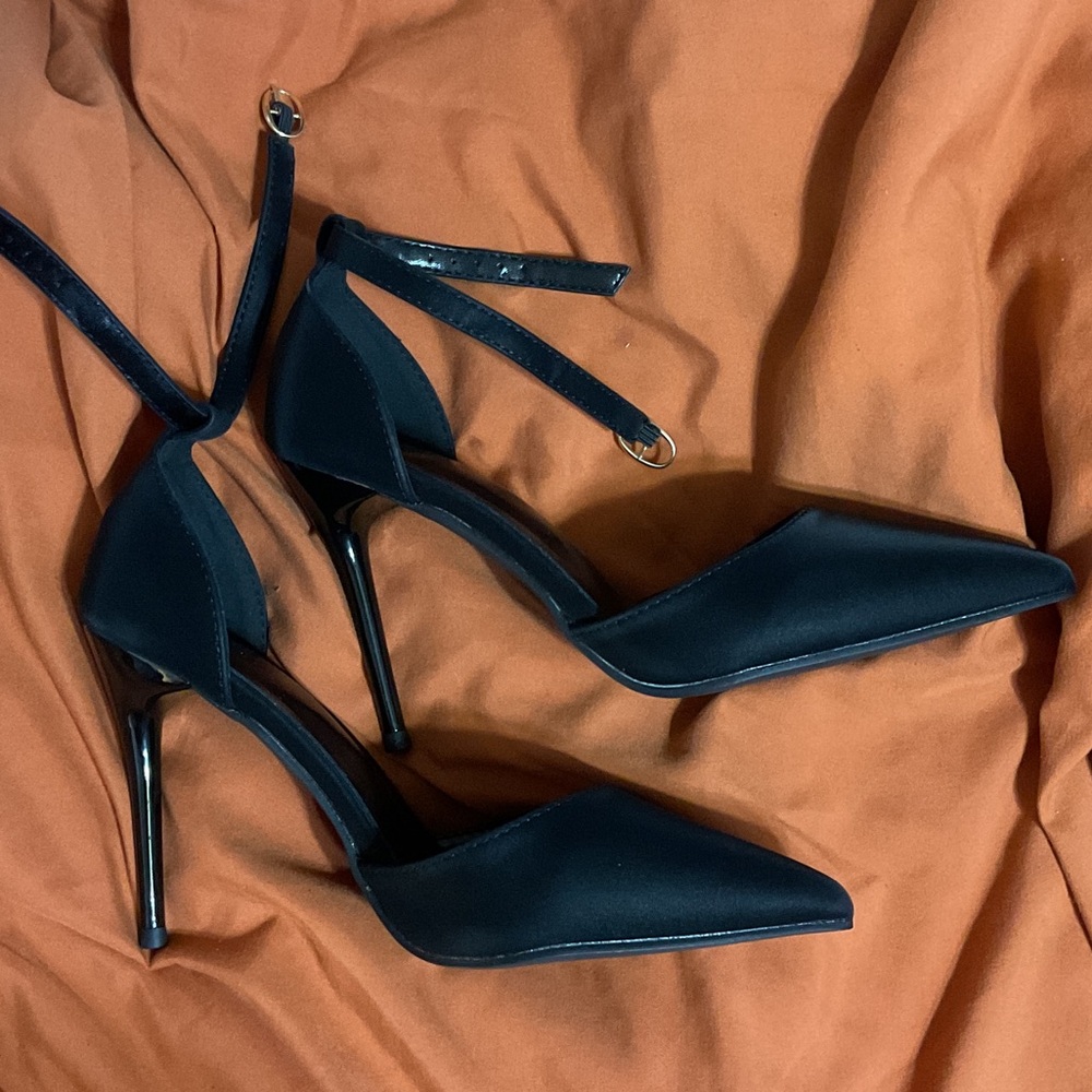 SHEIN Black Ankle Strap Heels